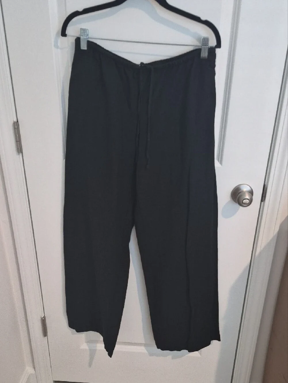 Women H&M Wide-Leg Linen Blend Pant in Black